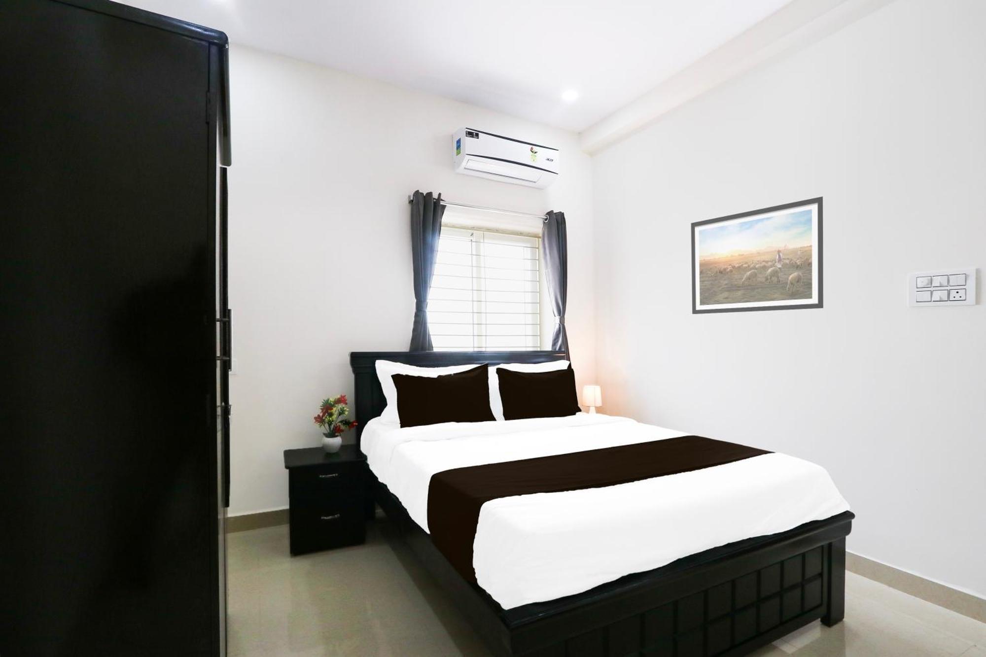 Super Hotel O Adibatla Near Tcs Ibrahimpatan エクステリア 写真
