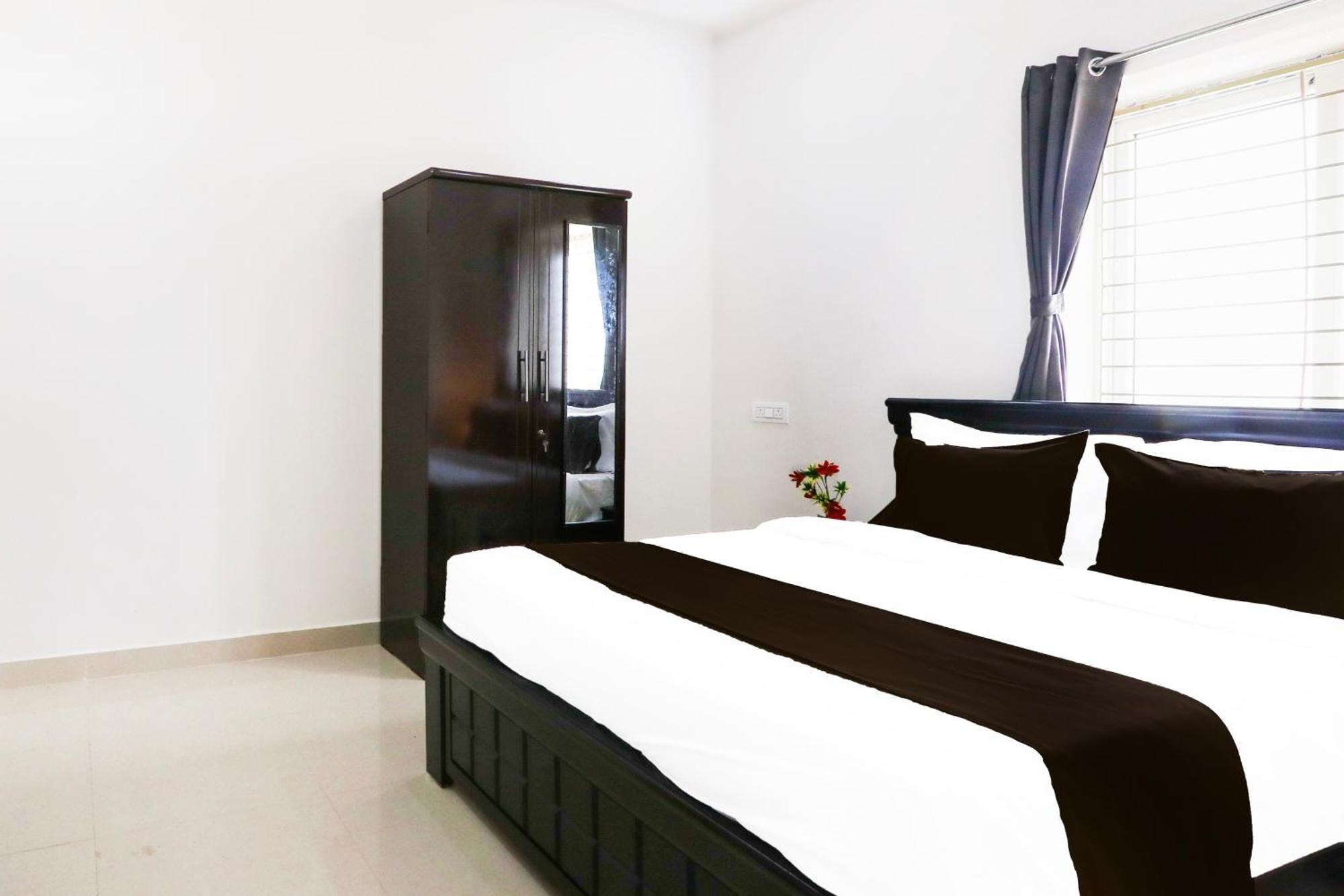 Super Hotel O Adibatla Near Tcs Ibrahimpatan エクステリア 写真